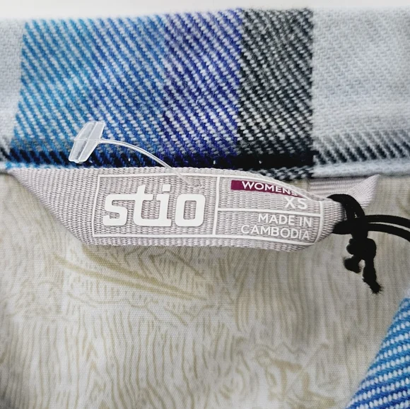 STIO | Hutkeeper Misty Cloud Plaid flannel pocket button up shirt - Picture 7 of 12